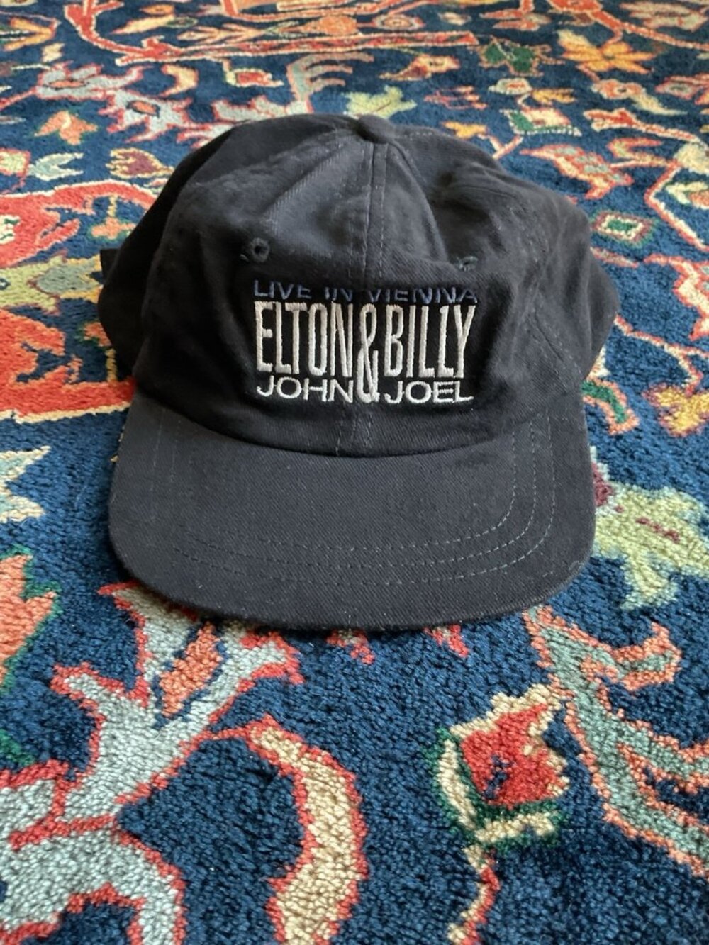 Billy Joel / Elton John 1990s Live in Vienna HBO Concert Hat Face to Face RARE